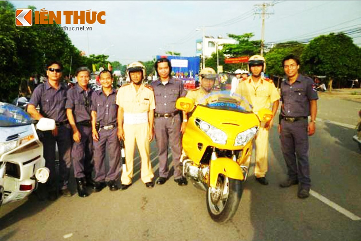 Ngac nhien biker Viet U74 hon nua doi “nai” moto PKL-Hinh-4